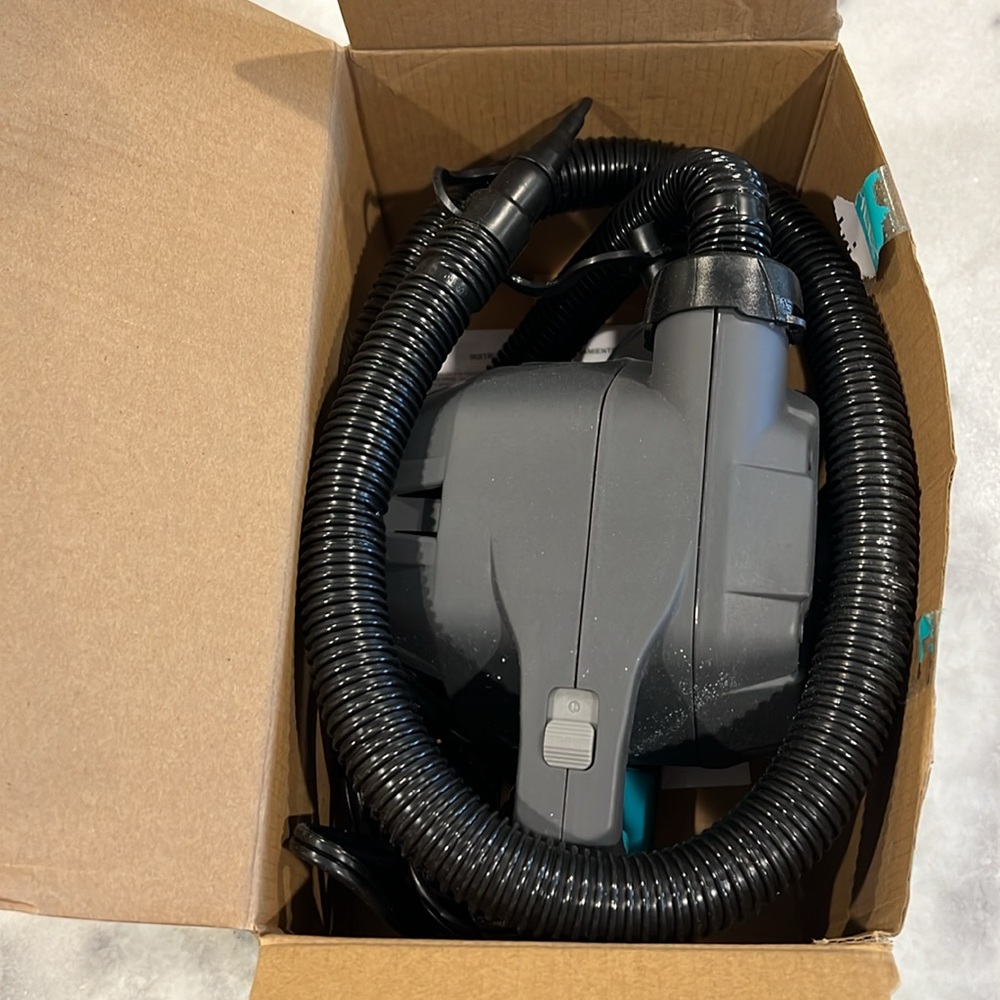 Intex Quick-Fill AC Electric Air Pump, 110-120V, Max. Air Flow 1,100 L/Min - Picture 4 of 4